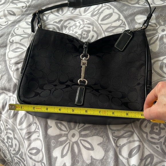 Coach Black Shoulder Bag - Picture 8 of 9